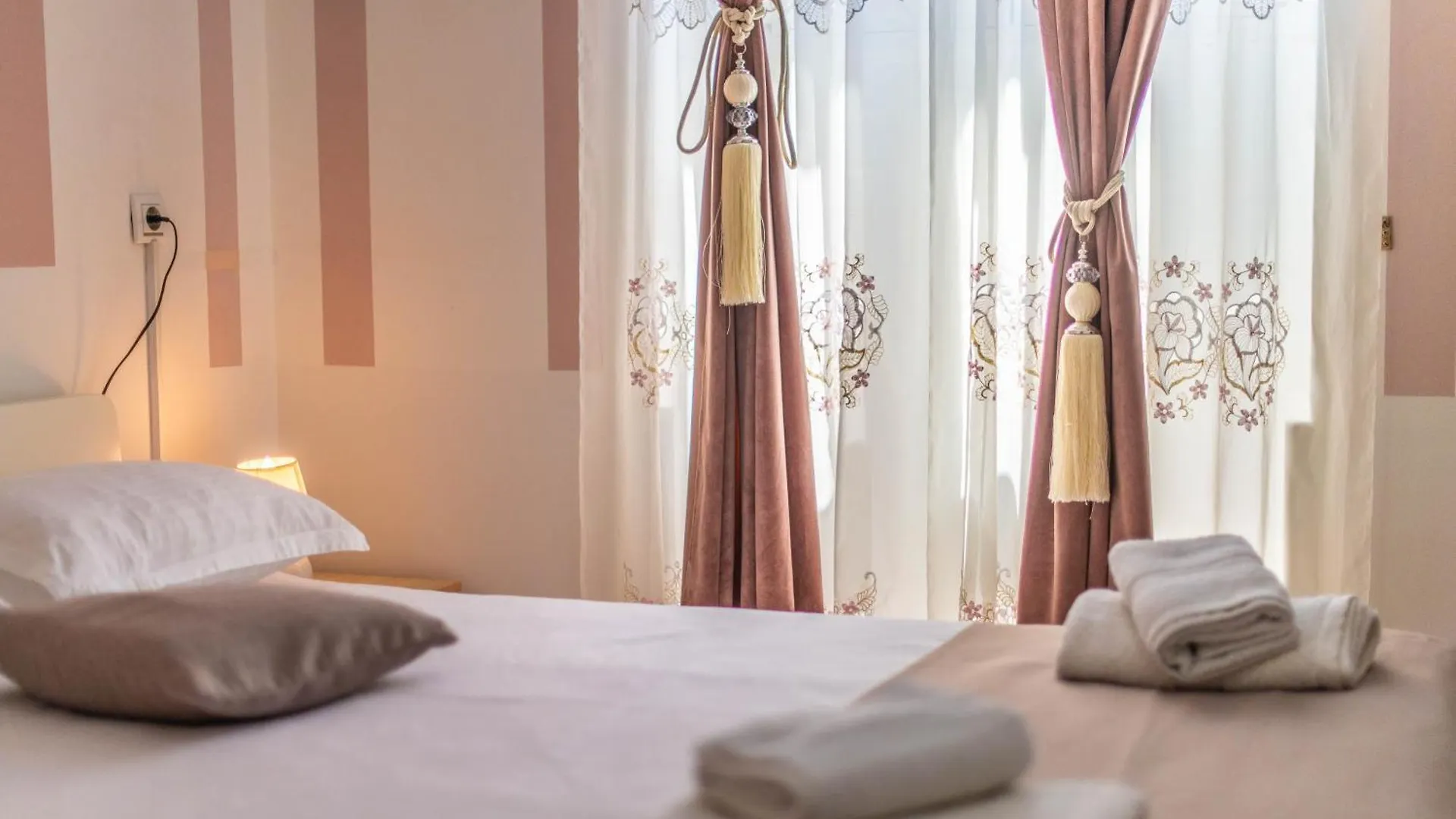 Giovanna Boutique Rooms & Pool Pula
