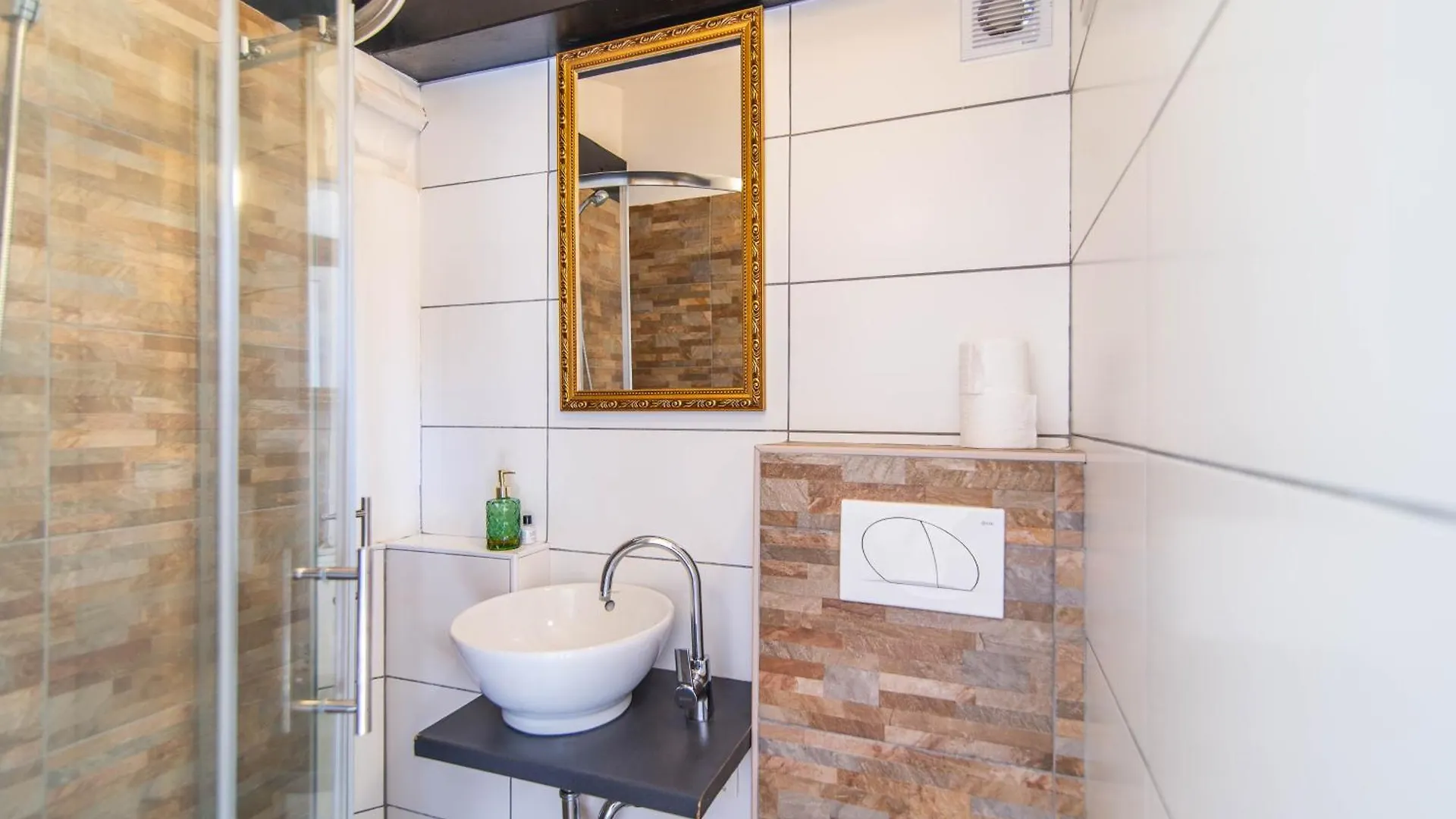 Giovanna Boutique Rooms & Pool Пула