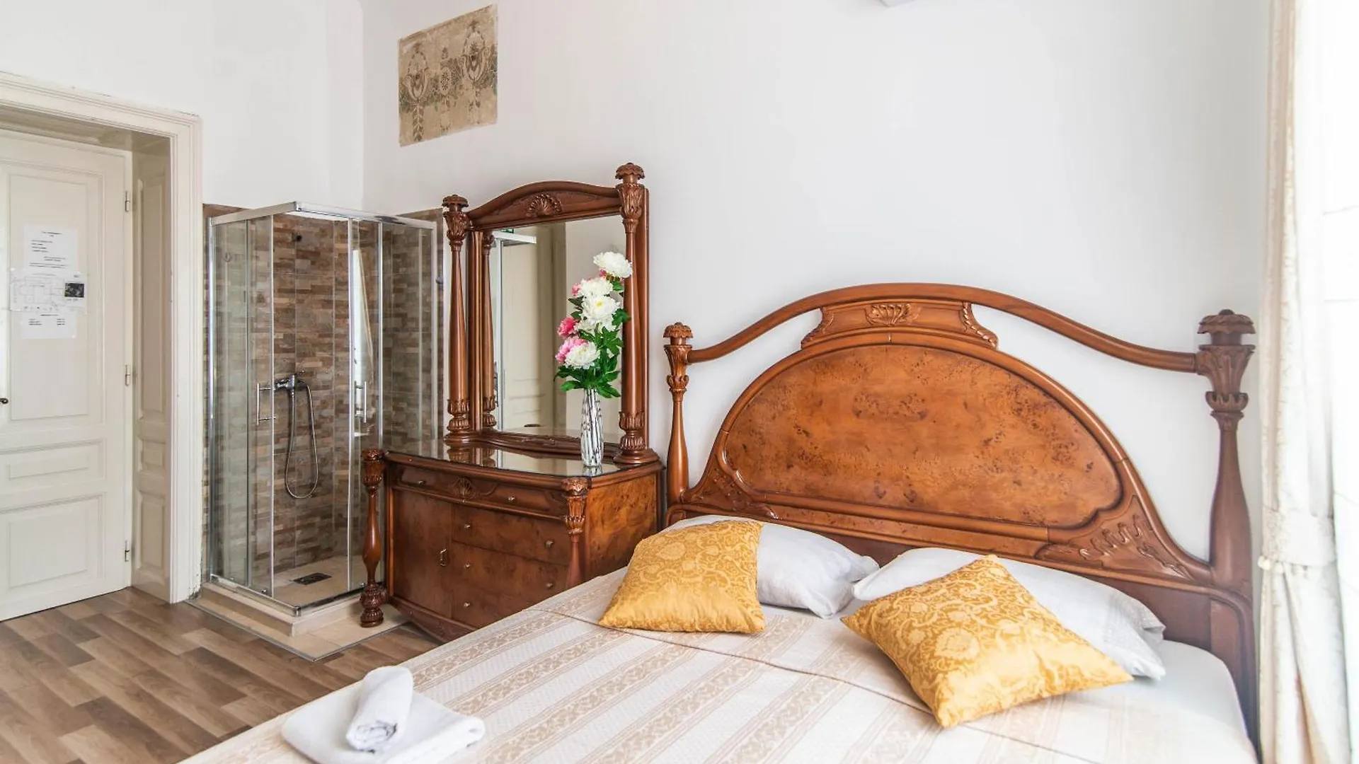 Giovanna Boutique Rooms & Pool Пула